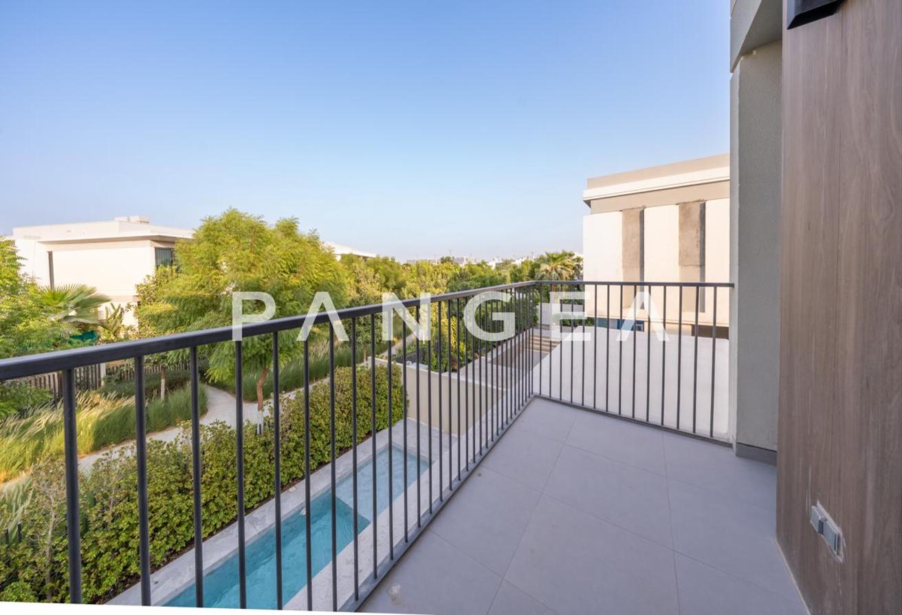 Exclusive | Fully Furnished Private Pool | Park Backing photo 21