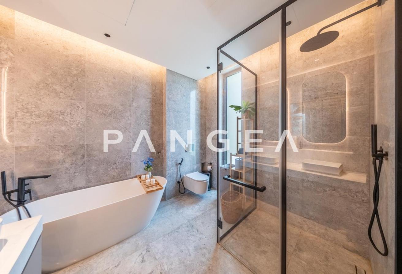 Exclusive | Fully Furnished Private Pool | Park Backing photo 17