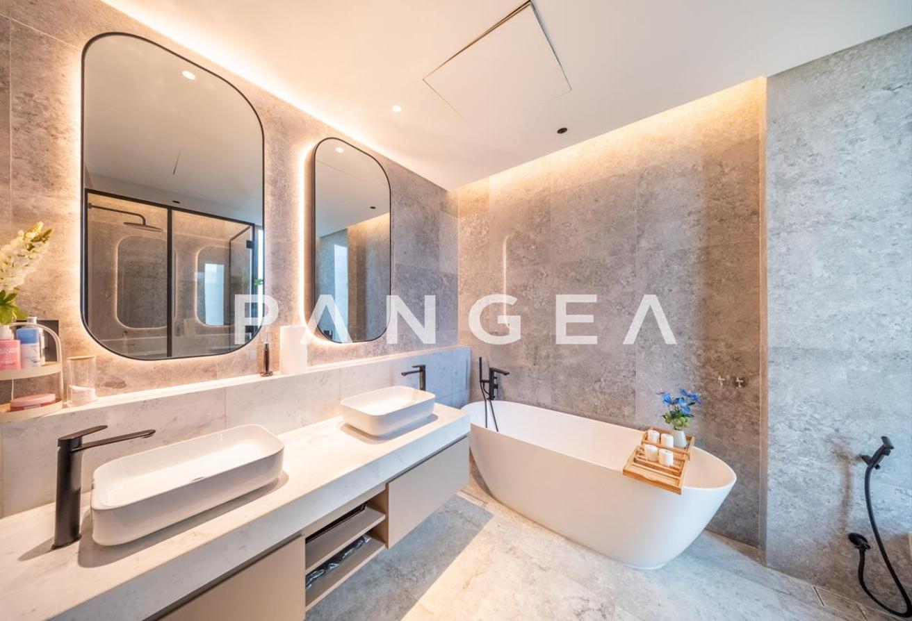 Exclusive | Fully Furnished Private Pool | Park Backing photo 15