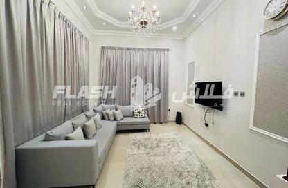 Villa - 4 Bedrooms - 5 Bathrooms for rent in Julfar - Ras Al Khaimah