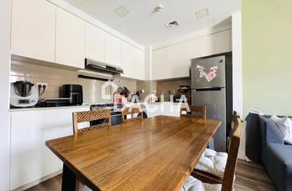 Apartment - 2 Bedrooms - 2 Bathrooms for sale in Zahra Breeze Apartments 3A - Zahra Breeze Apartments 3 - Zahra Breeze Apartments - Town Square - Dubai