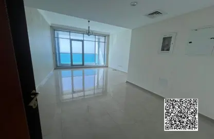 شقة - 2 غرف نوم - 2 حمامات للبيع في مساكن كورنيش عجمان - طريق كورنيش عجمان - عجمان