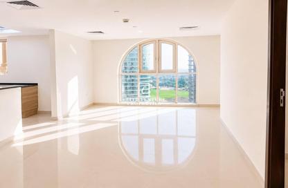 Apartment - 3 Bedrooms - 5 Bathrooms for rent in Spanish Tower - Dubai Sports City - Dubai