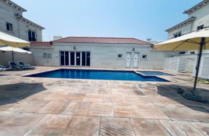 Villa - 5 Bedrooms - 5 Bathrooms for rent in Jumeirah 1 - Jumeirah - Dubai Villa - 5 Bedrooms - 5 Bathrooms for rent in Jumeirah 1 - Jumeirah - Dubai