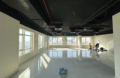 مكتب - 1 حمام للايجار في المنغروف - القرم - رأس الخيمة