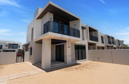 Townhouse - 4 - 5 for rent in Jebel Ali Village Townhouses - Jebel Ali Village - Jebel Ali - Dubai