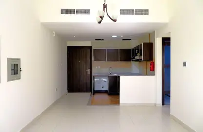 شقة - 2 غرف نوم - 2 حمامات للايجار في المطينة - ديرة - دبي