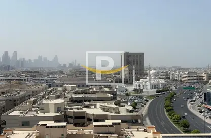 شقة - غرفة نوم - 2 حمامات للايجار في مول الحضيبة - الحضيبة - بر دبي - دبي