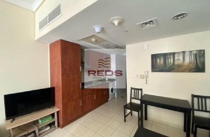 Apartment - Studio - 1 Bathroom for rent in Lake Terrace - JLT Cluster D - Jumeirah Lake Towers - Dubai