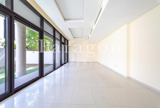 76575379 - Property Image 3