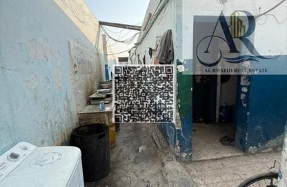 Labor Camp - Studio - 7+ for rent in Industrial Area 2 - Sharjah Industrial Area - Sharjah