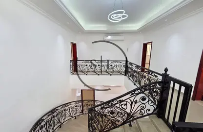 Villa - 5 Bedrooms - 5 Bathrooms for rent in Al Quoz 2 - Al Quoz - Dubai