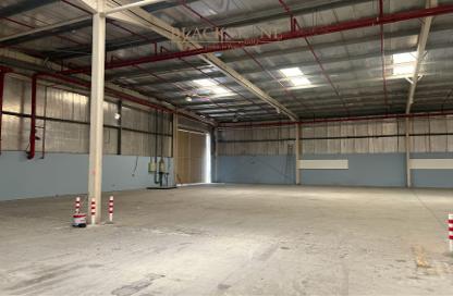 Warehouse - Studio - 1 Bathroom for rent in Jebel Ali - Dubai