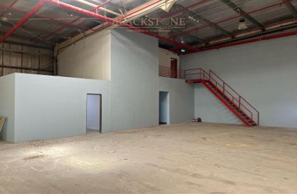 Warehouse - Studio - 1 Bathroom for rent in Jebel Ali - Dubai