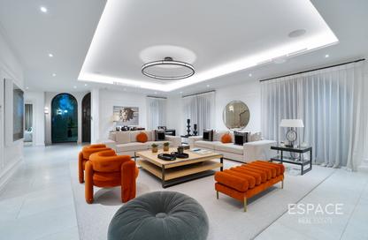 Villa - 5 - 5 for sale in District 1 - Jumeirah Park - Dubai