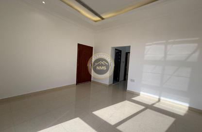 Apartment - 1 - 1 for rent in Khalifa City - Abu Dhabi