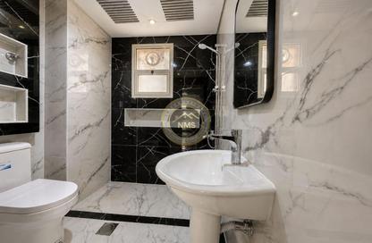 Apartment - Studio - 1 for rent in Khalifa City - Abu Dhabi