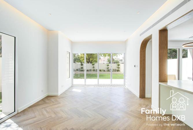 73110376 - Property Image 3