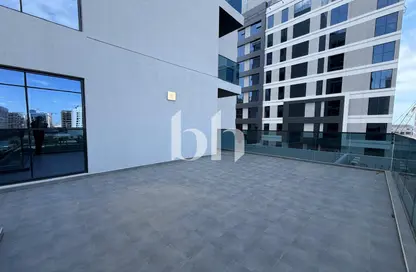 شقة - غرفة نوم - 2 حمامات للايجار في 3 كريميان - جميرا جاردن سيتي - السطوة - دبي