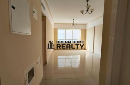 Apartment - 1 Bedroom - 2 Bathrooms for rent in Al Khan 9 building - Al Khan - Sharjah