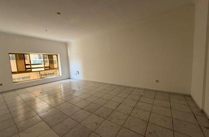 Apartment - 2 Bedrooms - 2 Bathrooms for rent in Al Majaz 3 - Al Majaz - Sharjah