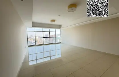 Apartment - 3 Bedrooms - 4 Bathrooms for sale in Gulfa Towers - Al Rashidiya 1 - Al Rashidiya - Ajman