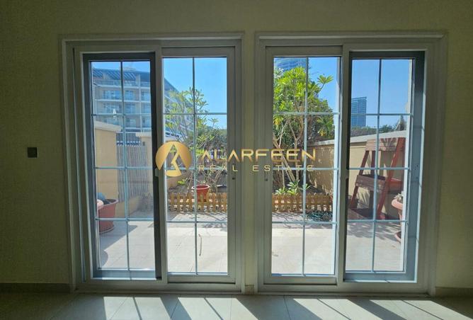 67435371 - Property Image 2