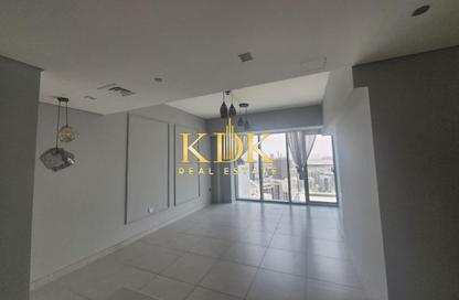 Apartment - 2 - 3 for rent in Montrose Residence B - Montrose Residence - Dubai Science Park - Dubai