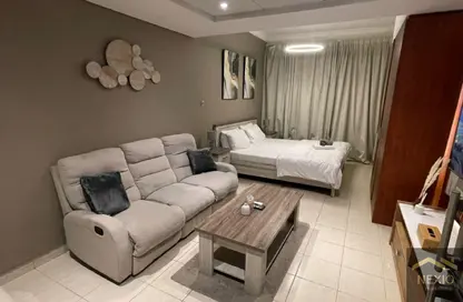 Apartment - Studio - 1 Bathroom for rent in Lake View Tower - JLT Cluster B - Jumeirah Lake Towers - Dubai