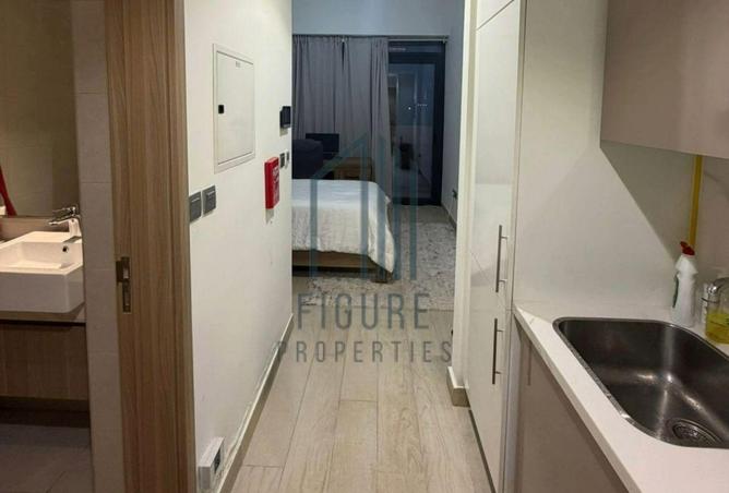 98257081 - Property Image 2