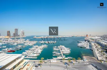 Apartment - 3 Bedrooms - 4 Bathrooms for sale in Seagate Building 1 - Seagate - Mina Rashid - Dubai