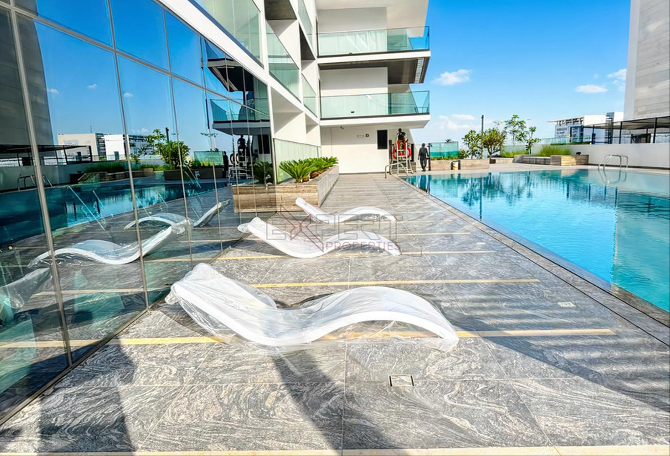 Burj Khalifa View | Luxury Furnished 3BR | Vacant photo 14