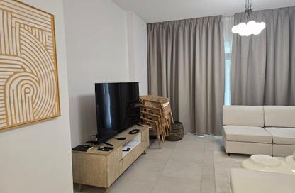 Apartment - 2 Bedrooms - 2 Bathrooms for sale in Asayel 3 - Madinat Jumeirah Living - Umm Suqeim - Dubai