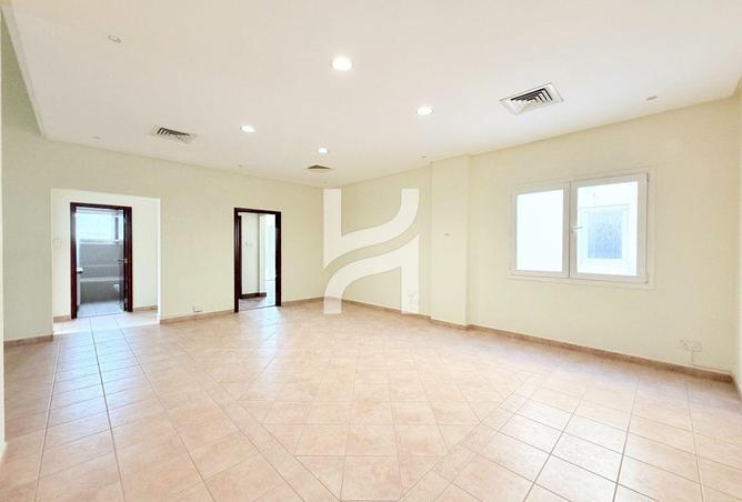 87862774 - Property Image 3