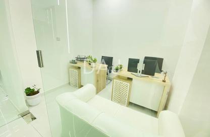 Office Space - Studio - 1 for rent in Red Avenue - Al Garhoud - Dubai