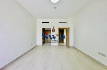 Apartment - 2 Bedrooms - 3 Bathrooms for rent in Canal View Building - Al Raha Beach - Abu Dhabi