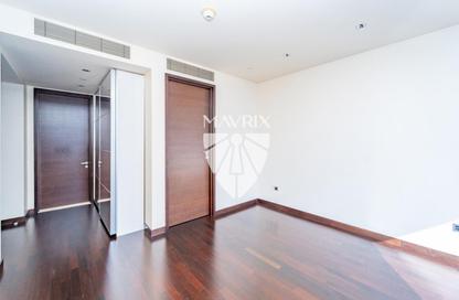 Apartment - 1 Bedroom - 2 Bathrooms for sale in Burj Khalifa - Burj Khalifa Area - Downtown Dubai - Dubai