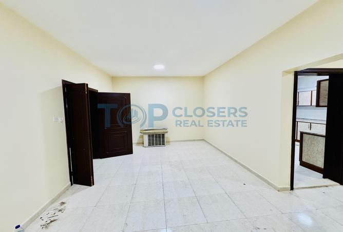 102015789 - Property Image 3
