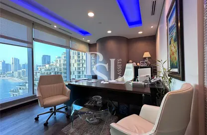Office Space - Studio - 3 Bathrooms for rent in Sky Tower - Shams Abu Dhabi - Al Reem Island - Abu Dhabi