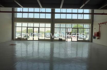 Shop - Studio - 1 Bathroom for rent in 8WD - Dubai Investment Park 1 (DIP 1) - Dubai Investment Park (DIP) - Dubai