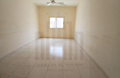 Apartment - 1 - 1 for rent in Fire Station Road - Muwaileh - Sharjah