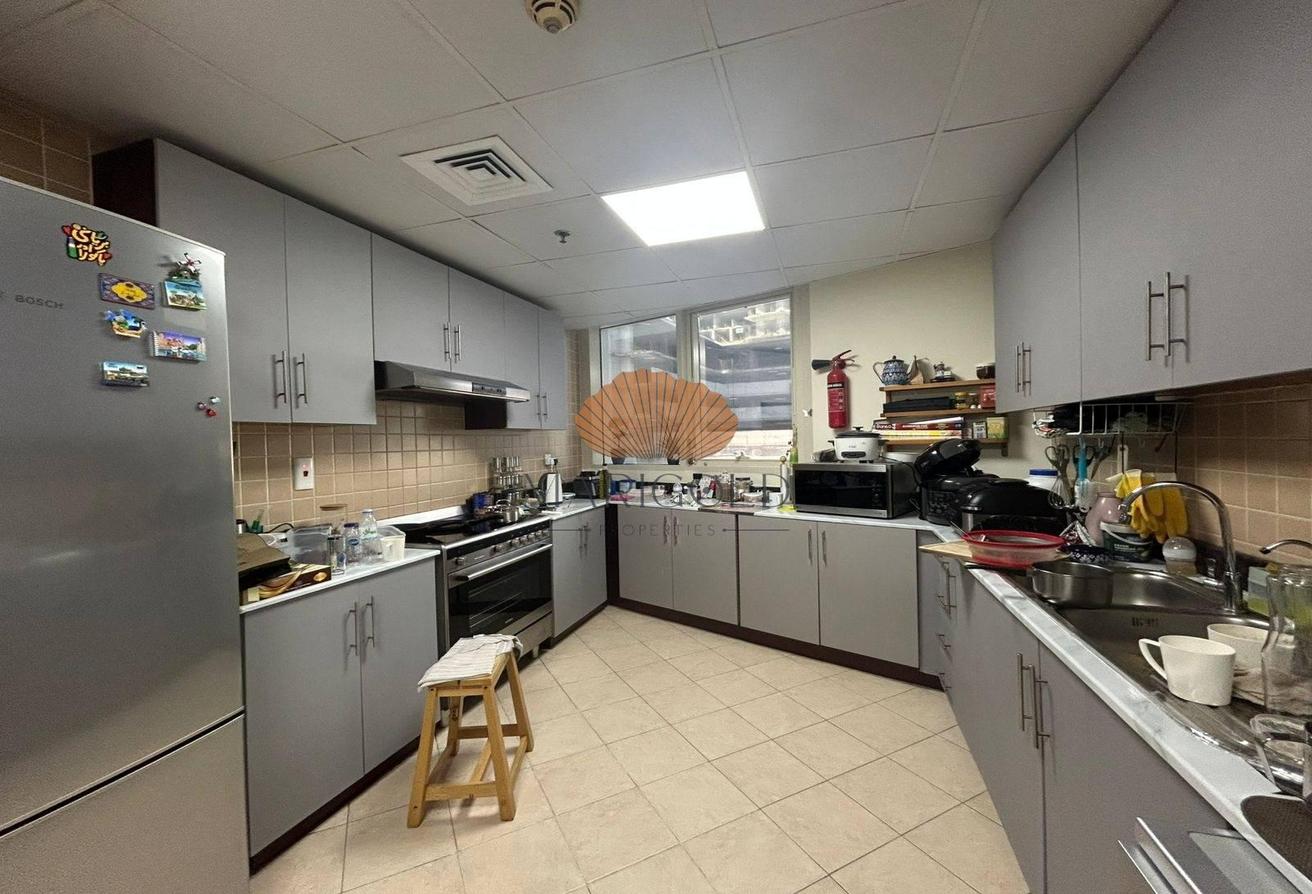 AMAZING DEAL | WITH MAIDS | VACANT photo 10