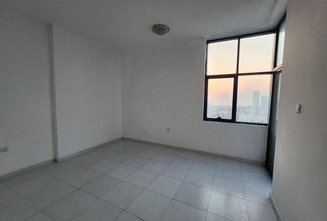 104265366 - Property Image 3