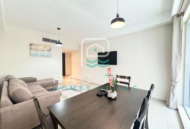 98271728 - Property Image 2