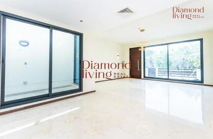 Villa - 4 - 5 for rent in Westar Vista - District 13 - Jumeirah Village Circle - Dubai