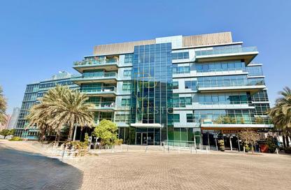 Apartment - 3 - 4 for rent in Al Marasy - Al Bateen - Abu Dhabi