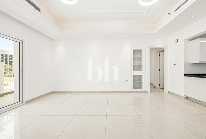 106833624 - Property Image 3