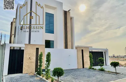 فيلا - 4 غرف نوم - 6 حمامات للبيع في الحليو 2 - الحليو - عجمان