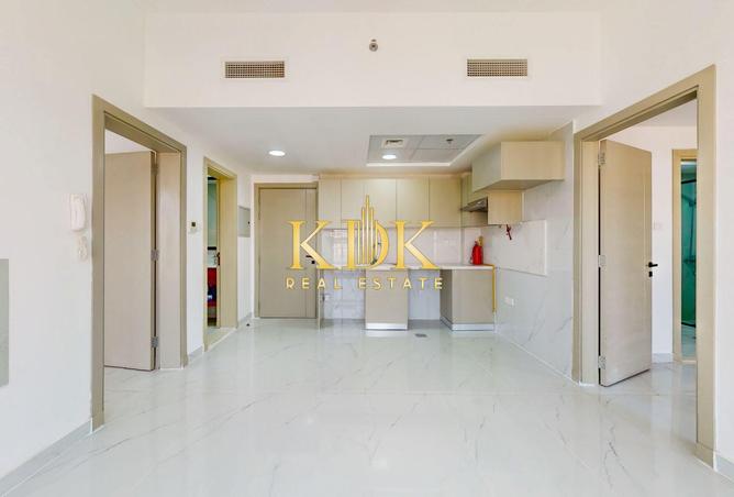 2P5W4urrm6a - Property Main Image