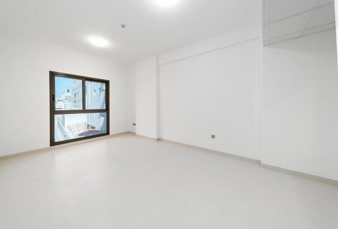 76163645 - Property Main Image